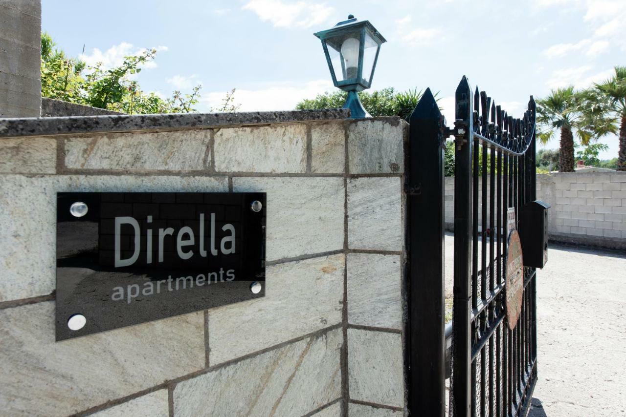 Cozy Family Friendly Apartment With Large Garden Close To Beaches - Dirella Kynopiástai Eksteriør billede