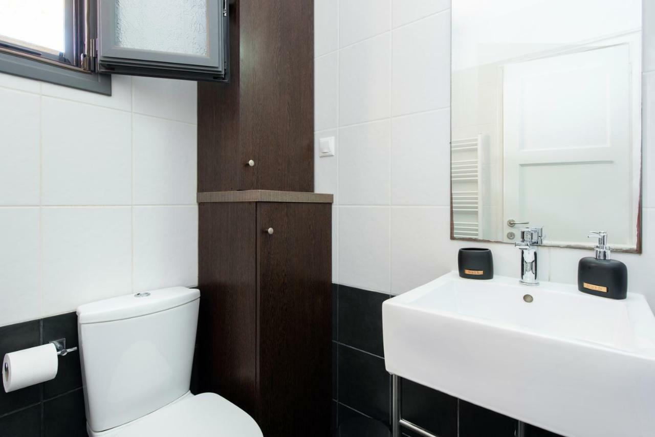 Cozy Family Friendly Apartment With Large Garden Close To Beaches - Dirella Kynopiástai Eksteriør billede